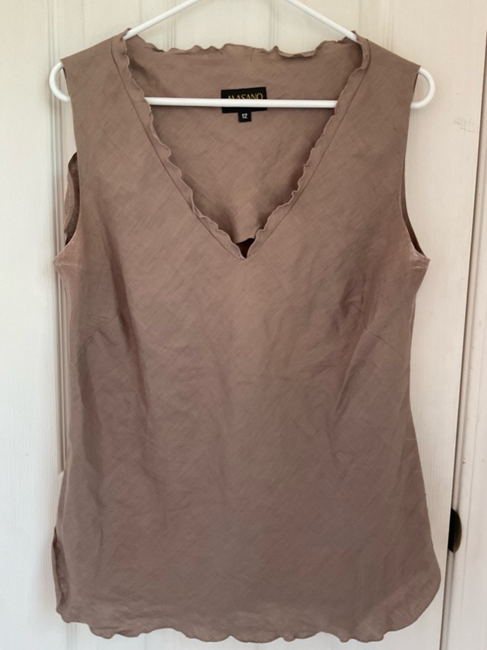 Linen USA made Taupe Scalloped V-Neck Sleeveless Tank Top blouse 18” by 26” xl